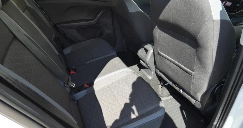 Volkswagen T-Cross cena 94900 przebieg: 16671, rok produkcji 2022 z Jutrosin małe 704